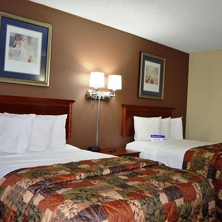 Americas Best Value Inn Tulsa I-44 Oakhurst Chambre photo