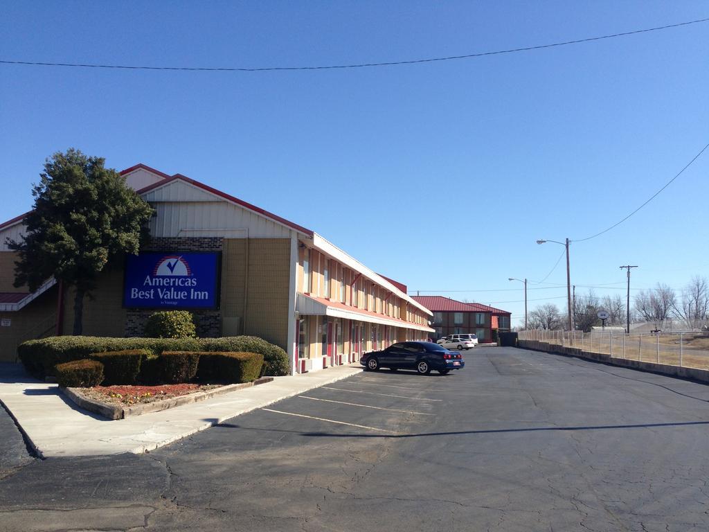 Americas Best Value Inn Tulsa I-44 Oakhurst Extérieur photo